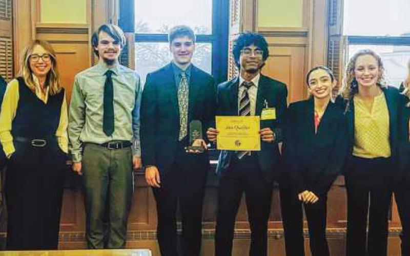 PHS mock trial state qualifying team at Wood County Courthouse.