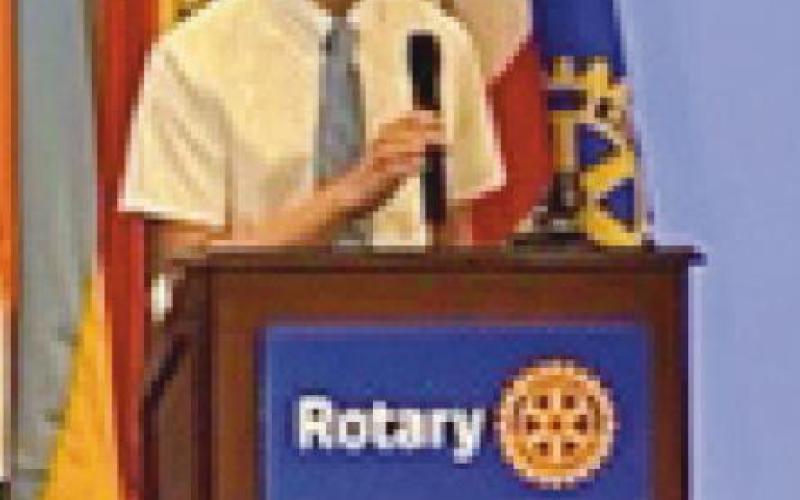 Perrysburg Rotarians attend District conference