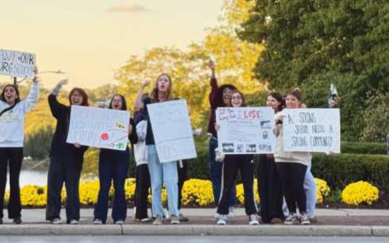 Students rally downtown for Perrysburg Schools levy