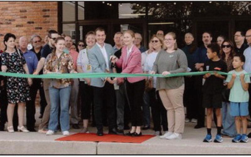Forté Music School holds ribbon-cutting event
