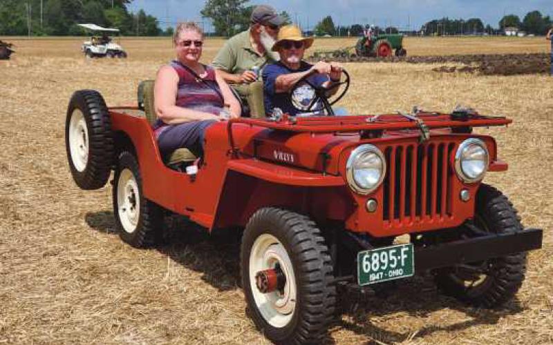 Five Point Steam Threshers celebrate 61 years