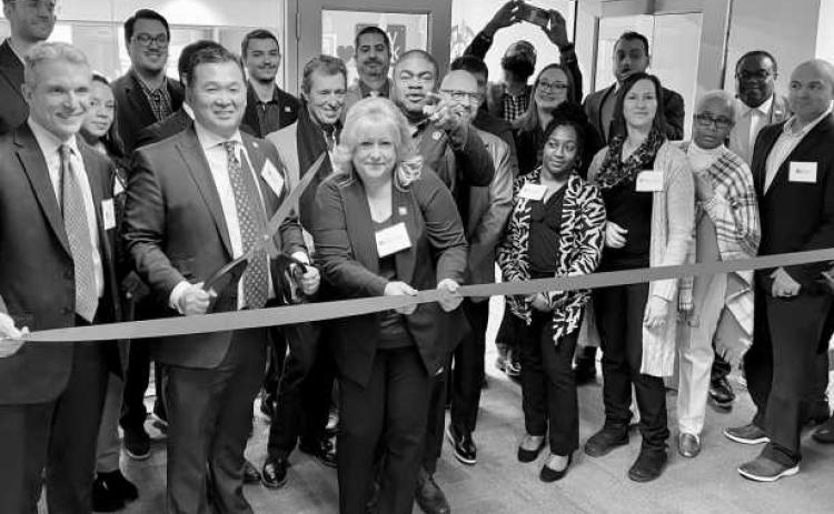 New York Life celebrates new office opening in Levis Commons