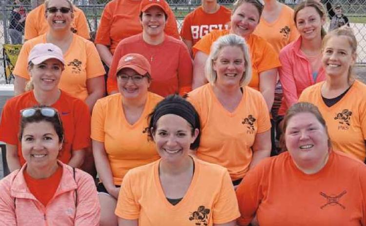 Pictured are players from the 2021 orange team.