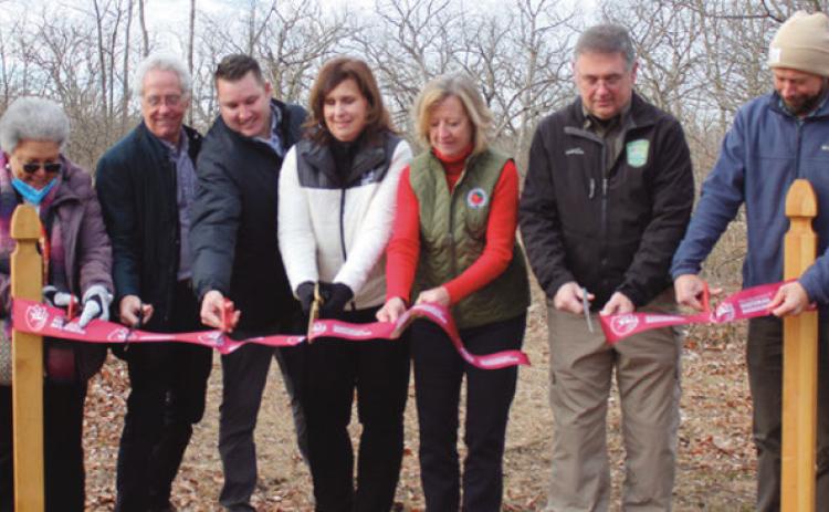 Metroparks Toledo dedicates Blue Creek glades to the ODNR