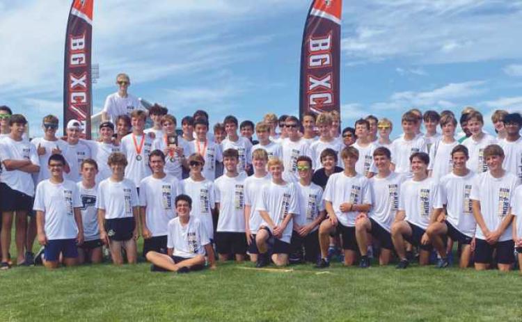 Cross country team wins invitational hosted by BGSU