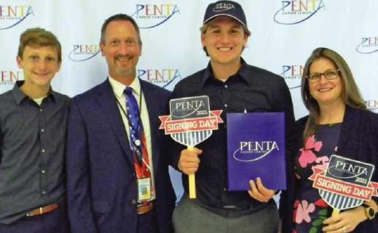 Penta hosts signing day 2021