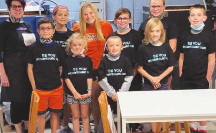 Recreation campers learn to work glass