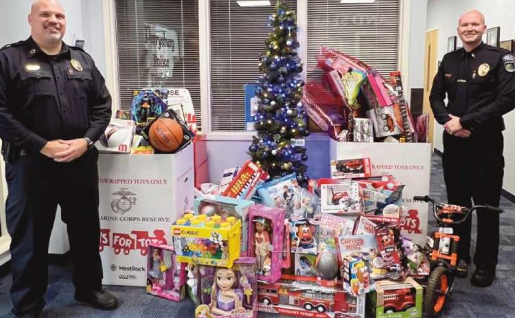 Police division holds collection for Toys for Tots
