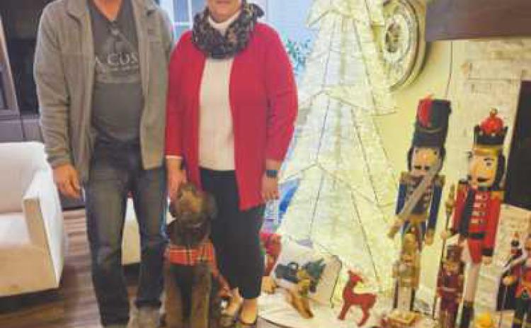 Pemberville Library Friends to offer Christmas home tours