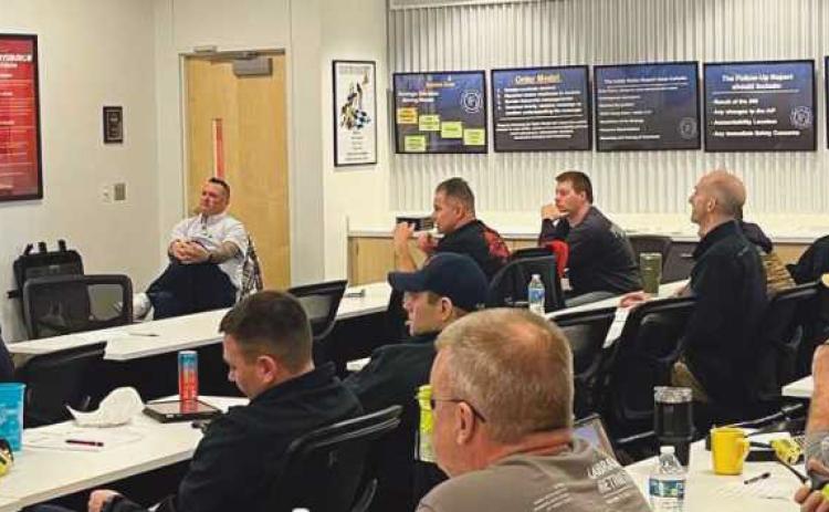 Perrysburg Fire Division certifies new incident commanders