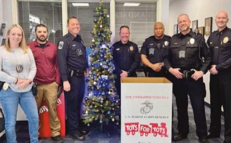Perrysburg Police Division collect Toys for Tots through December 7