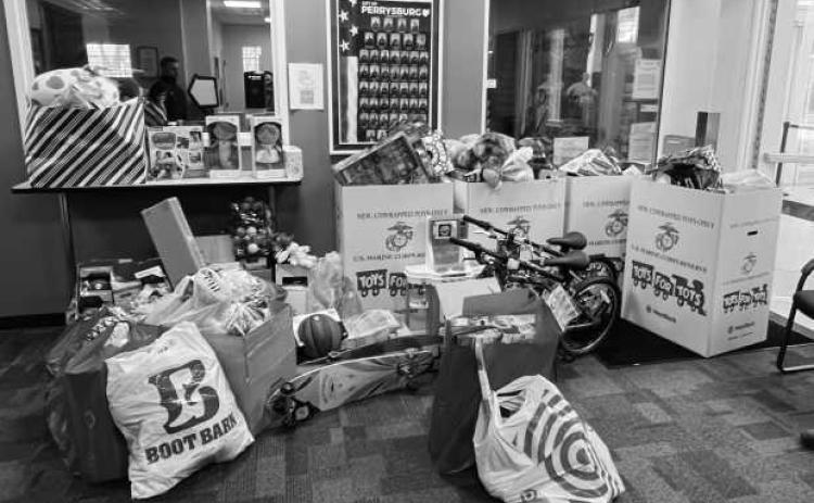 The Perrysburg Police Division would like to thank everyone who donated to the annual Marine Corps Reserve’s Toys for Tots drive. The donations received filled five boxes this year, along with two bicycles. This is the third year that Perrysburg Police has participated as a drop-off site. The fire division on Fort Meigs Road was added as a drop-off location this year.