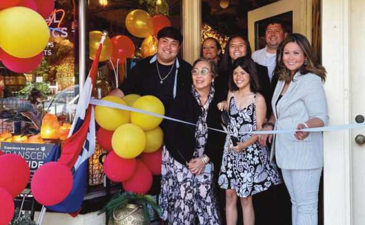 Transcend by Heide holds ribbon-cutting ceremony