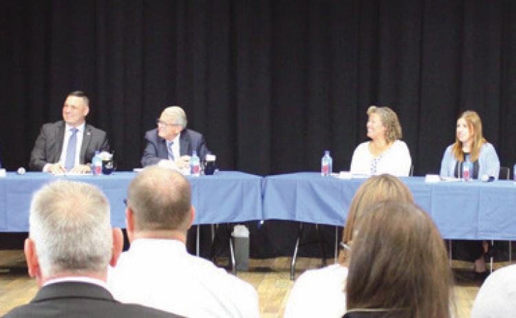 A panel of experts discusses literacy and the Science of Reading that Perrysburg Schools has implemented.