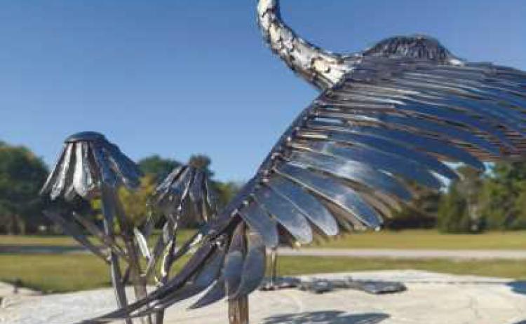 Leaving the Past Behind, created by Gary Hovey and Jim Perrine of New Knoxville, Ohio, wins People’s Choice Award.