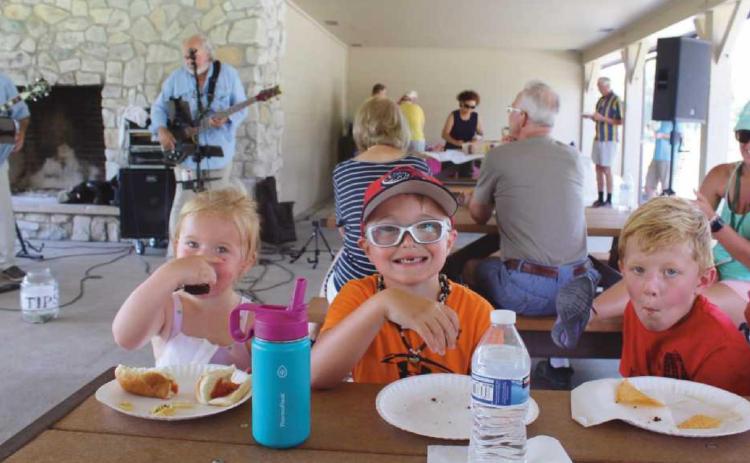 EZ Pickenz shines during Wednesday at Woodlands