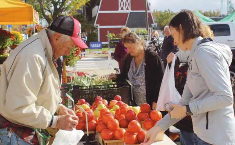 Perrysburg Farmers Market closes season