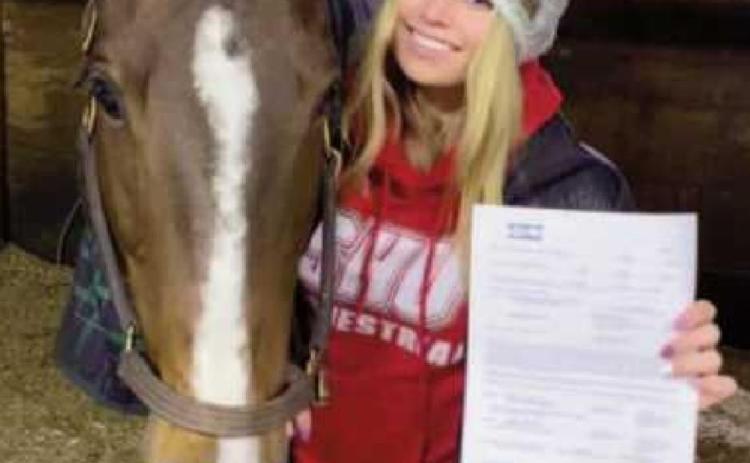 Sarah Poling signs to ride on Division 1 college equestrian team